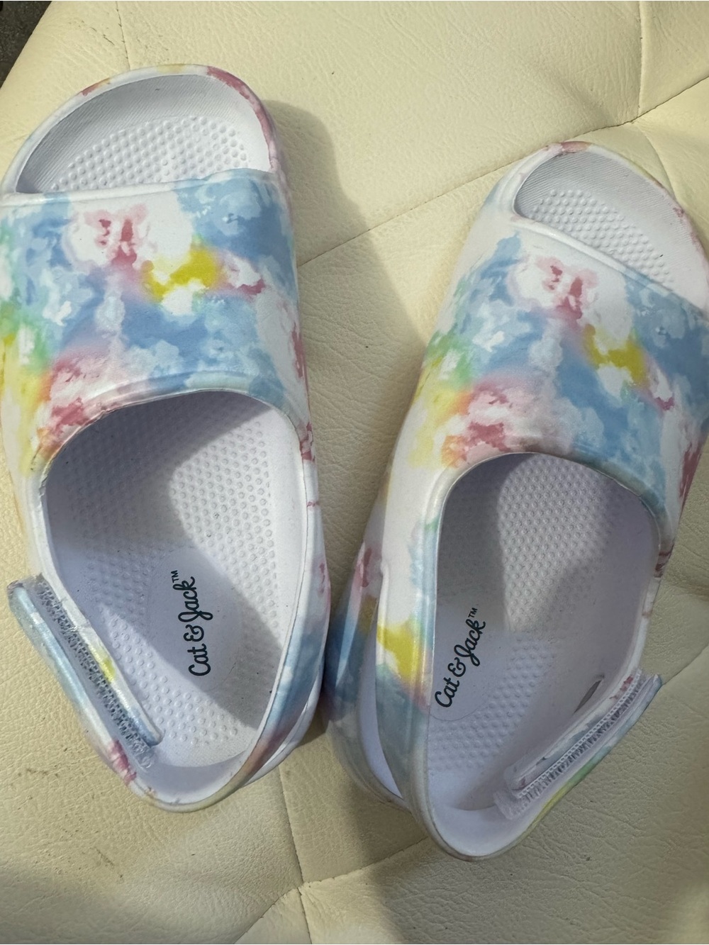 Cat & Jack Kids' White Tie-Dye Water Slides